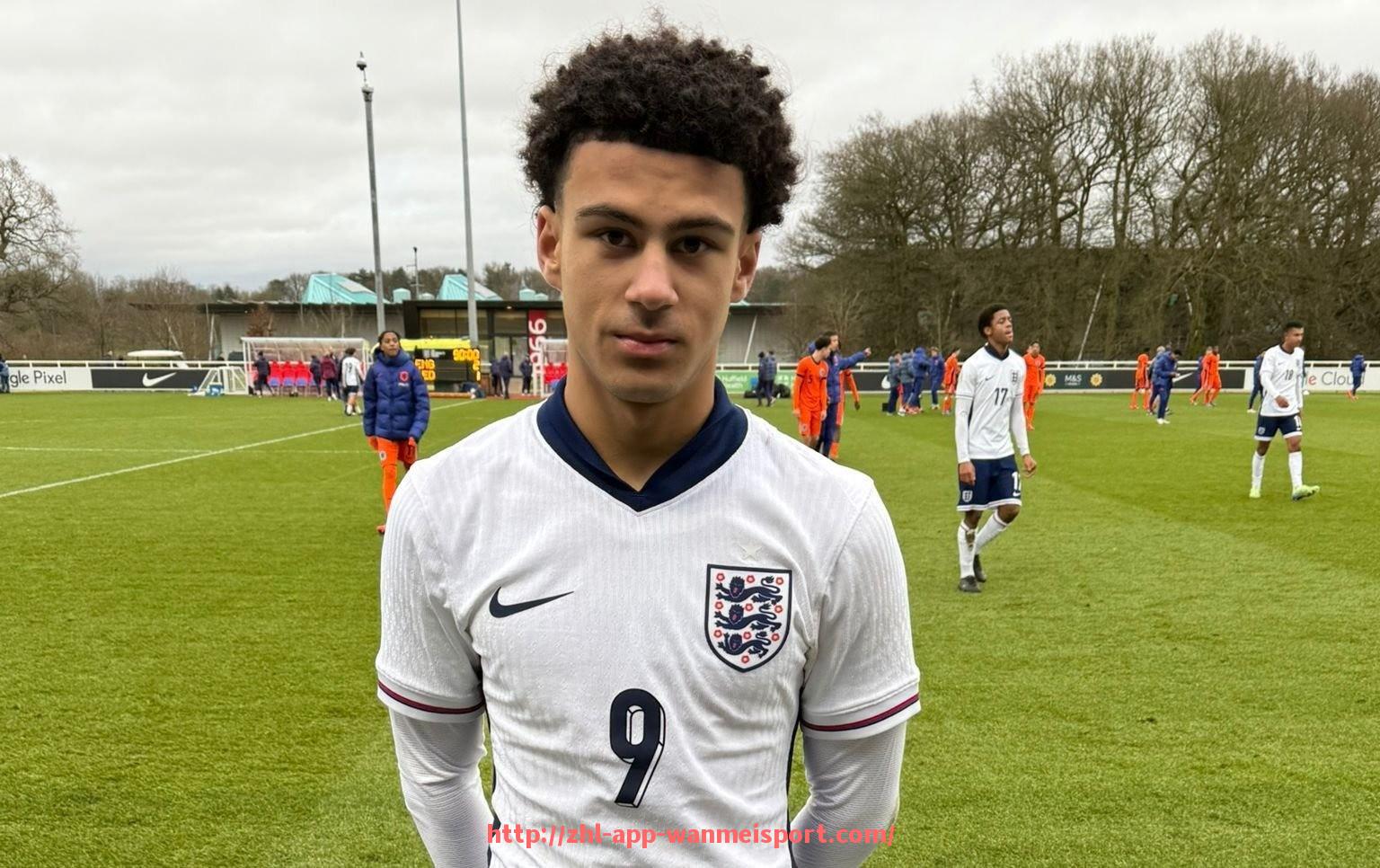 完美体育官方入口-AI语音讲解上线!世俱杯赛事解说新体验